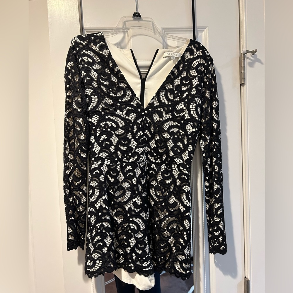 ALEXIS Long Sleeve Lace Romper with Plunging V-Neck; size XS
